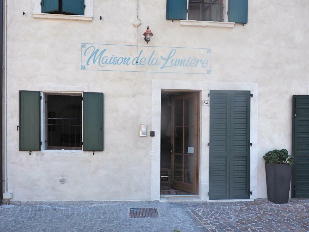 Maison De La Lumiere Rivoltella del Garda Exterior foto